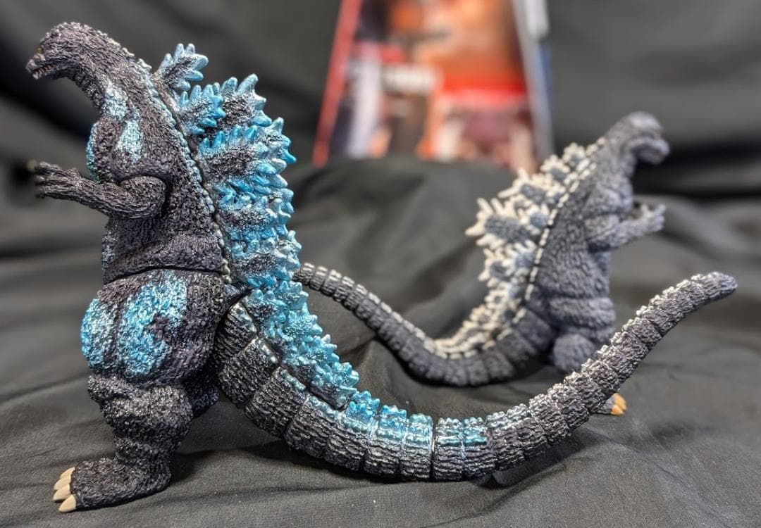 バーニングゴジラ＋84ゴジラ（デアゴスティーニ）東宝怪獣コレクション　リペイント