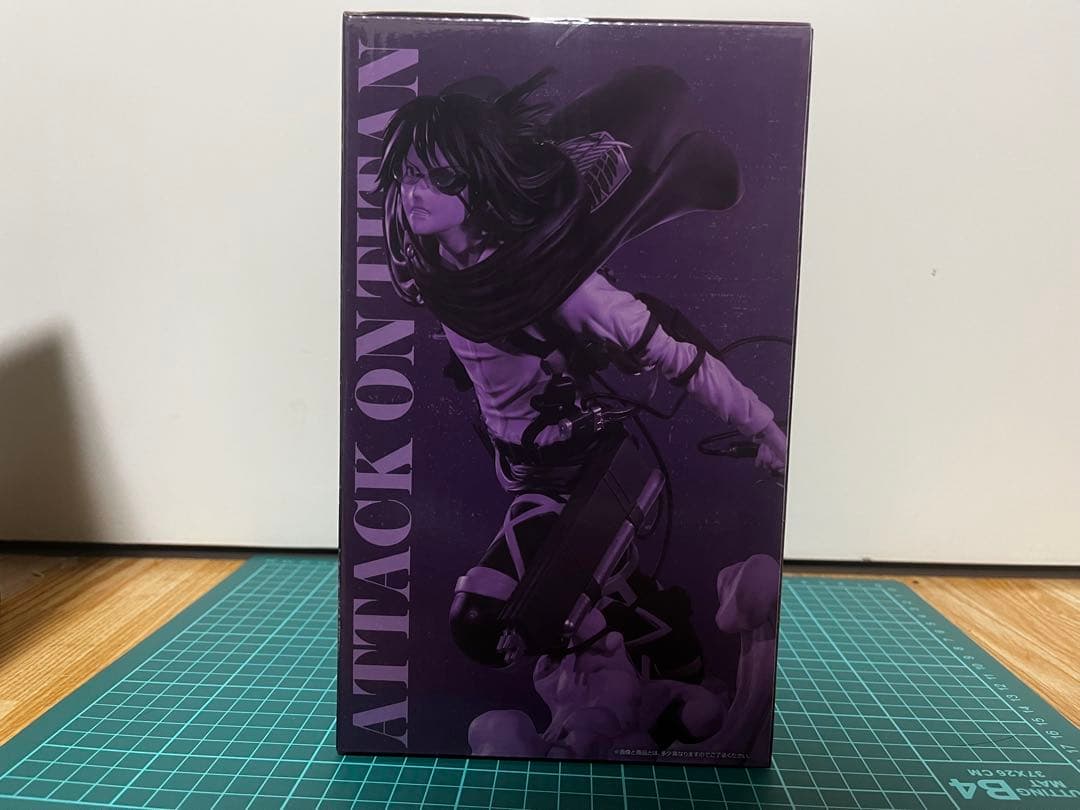 ジ*ア様 一番くじ 進撃の巨人 地鳴らし B賞 リヴァイ C賞 ハンジ フィギュ