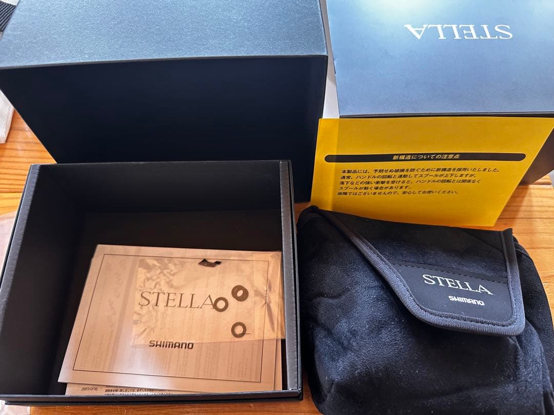 SHIMANO 22ステラ　3000MHG リール 本体