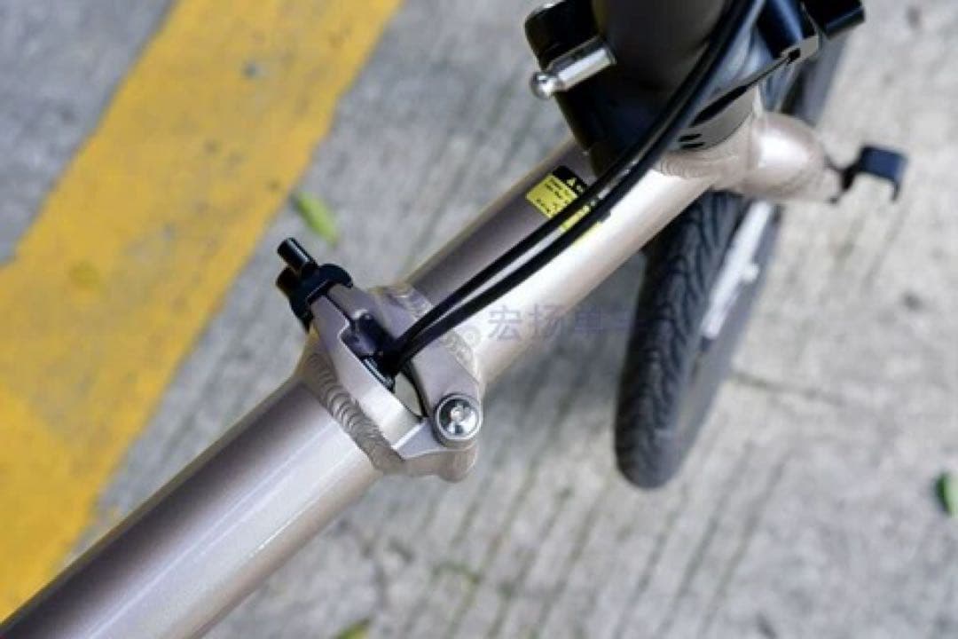 アルミ合金製 Brompton 同系 16インチ 折りたたみ自転車・9段変速