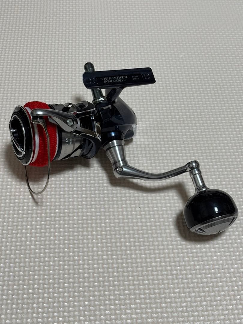 ツインパワー SW4000XG(替えスプール2個付き)