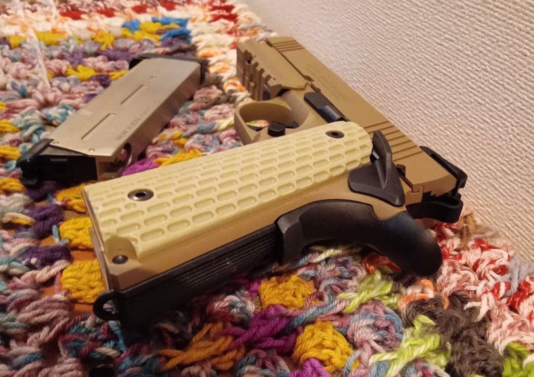 takahiro470706専用 東京マルイ　ガスブローバックエアガン