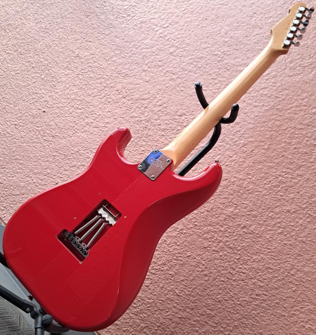 ■ESP 400 Series Stratocaster ストラトキャスター