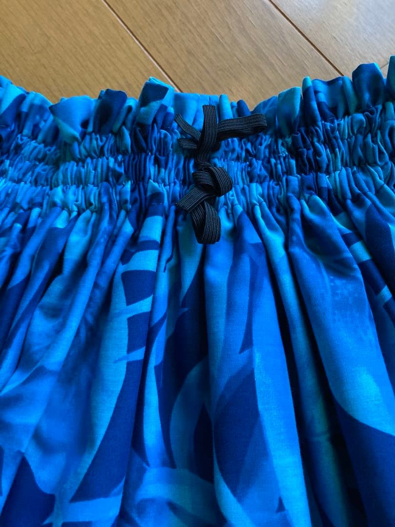 フラダンス伸縮ベルベットとパウスカートセットアップ