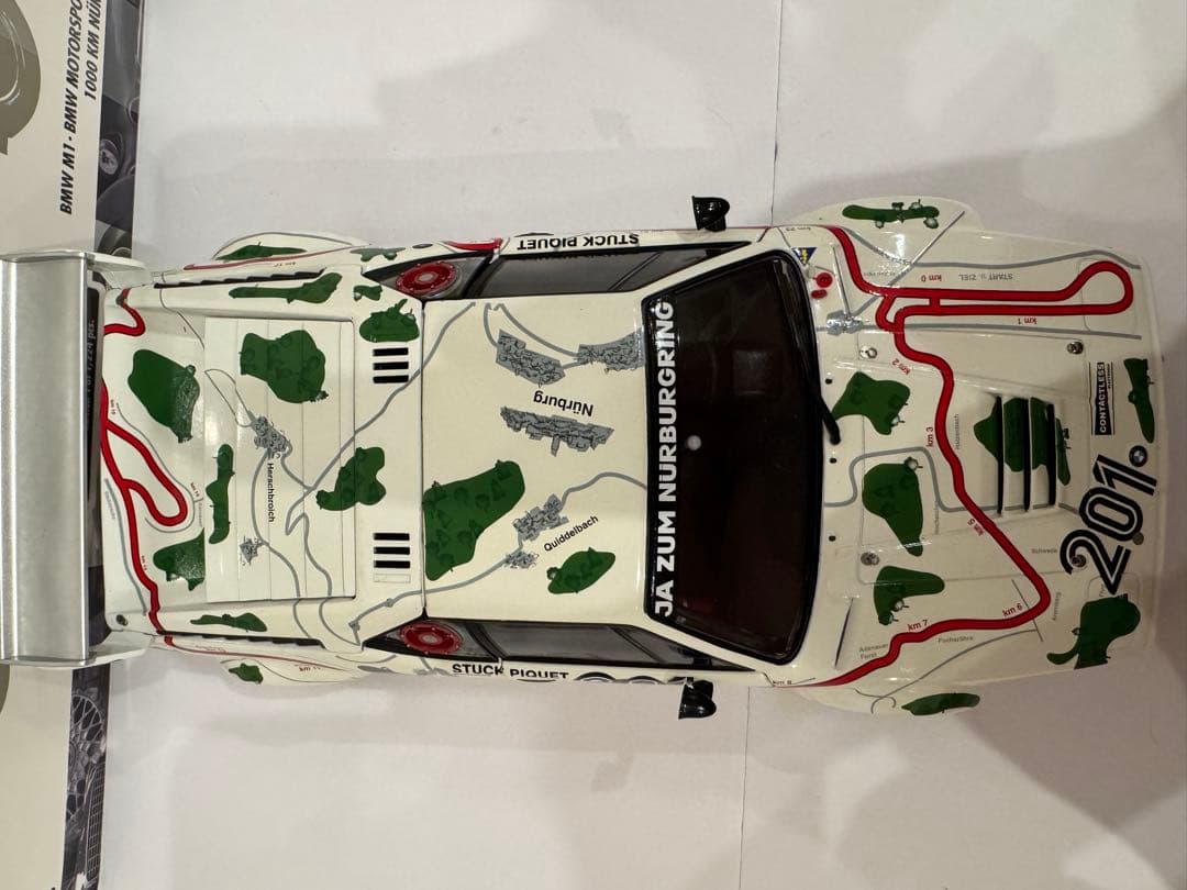  M1 procarニュル ‘80 1000km ミニカー ミニチャンプス