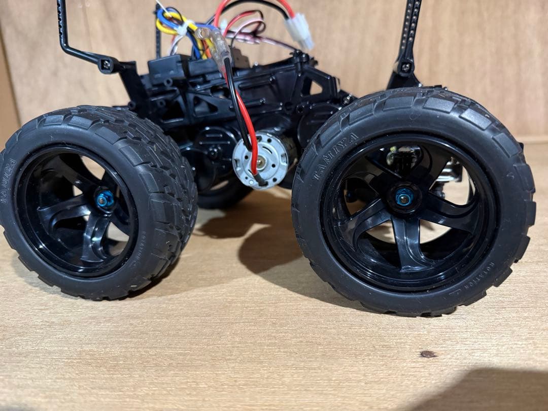 タミヤGF-01ランドクルーザー　プロポ付き