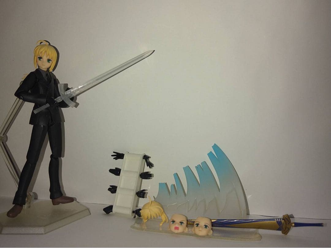 figma Fate/Zero セイバー•切嗣•アイリスフィール まとめ売り