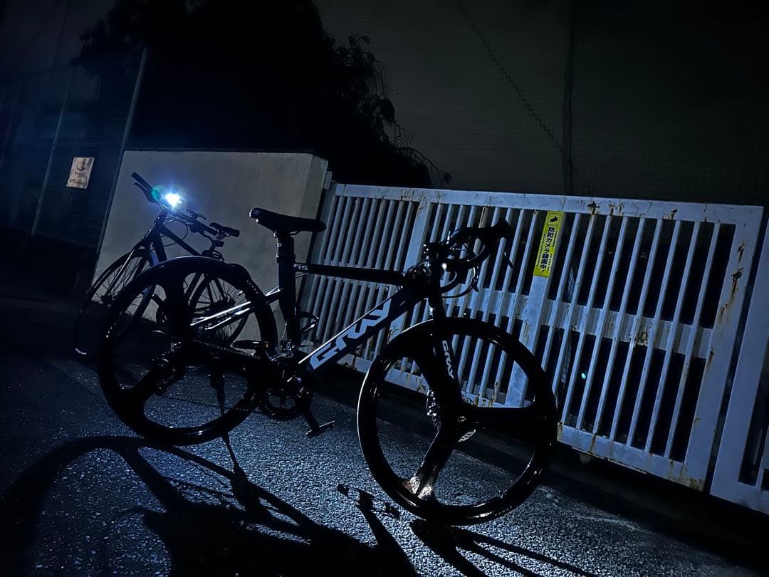 GRAYロードバイク ブラック アルミニウム製 3本スポーク