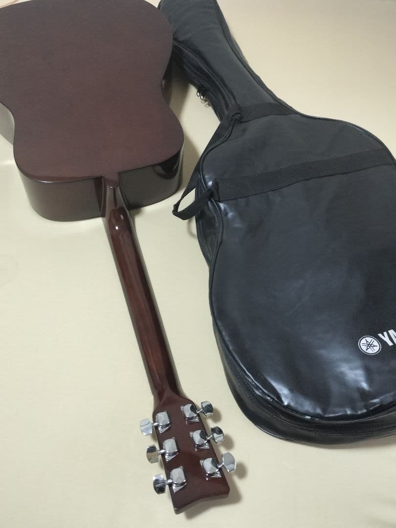 YAMAHA アコースティックギター ケース付き 初心者最適 ヤマハ
