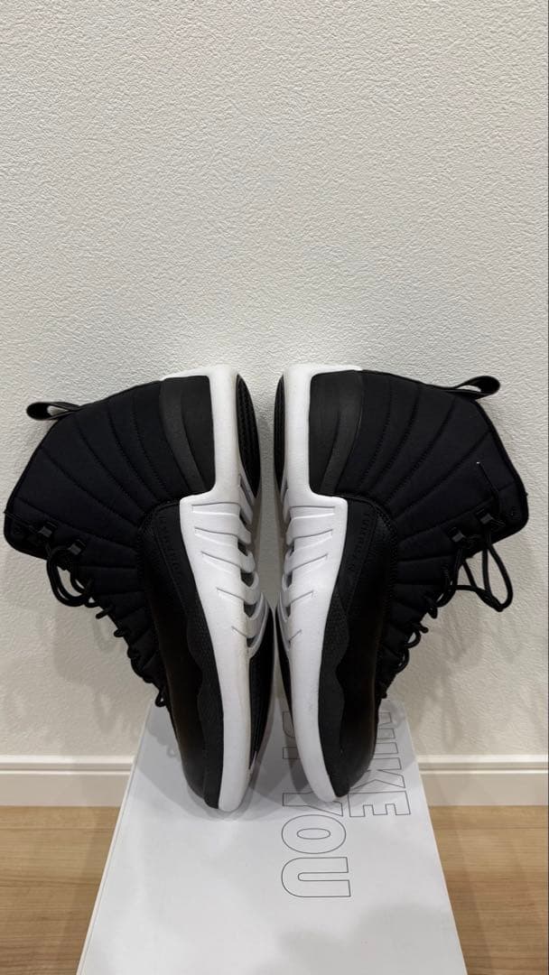 Nike Air Jordan 12 ブラック/ホワイト サイズ：32cm