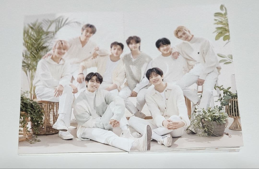 新品　SKZOO スキズー stray kids プリン バッグチャーム