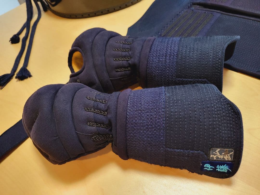 剣道　防具　一式　2022年5月購入　数回使用　高校生用