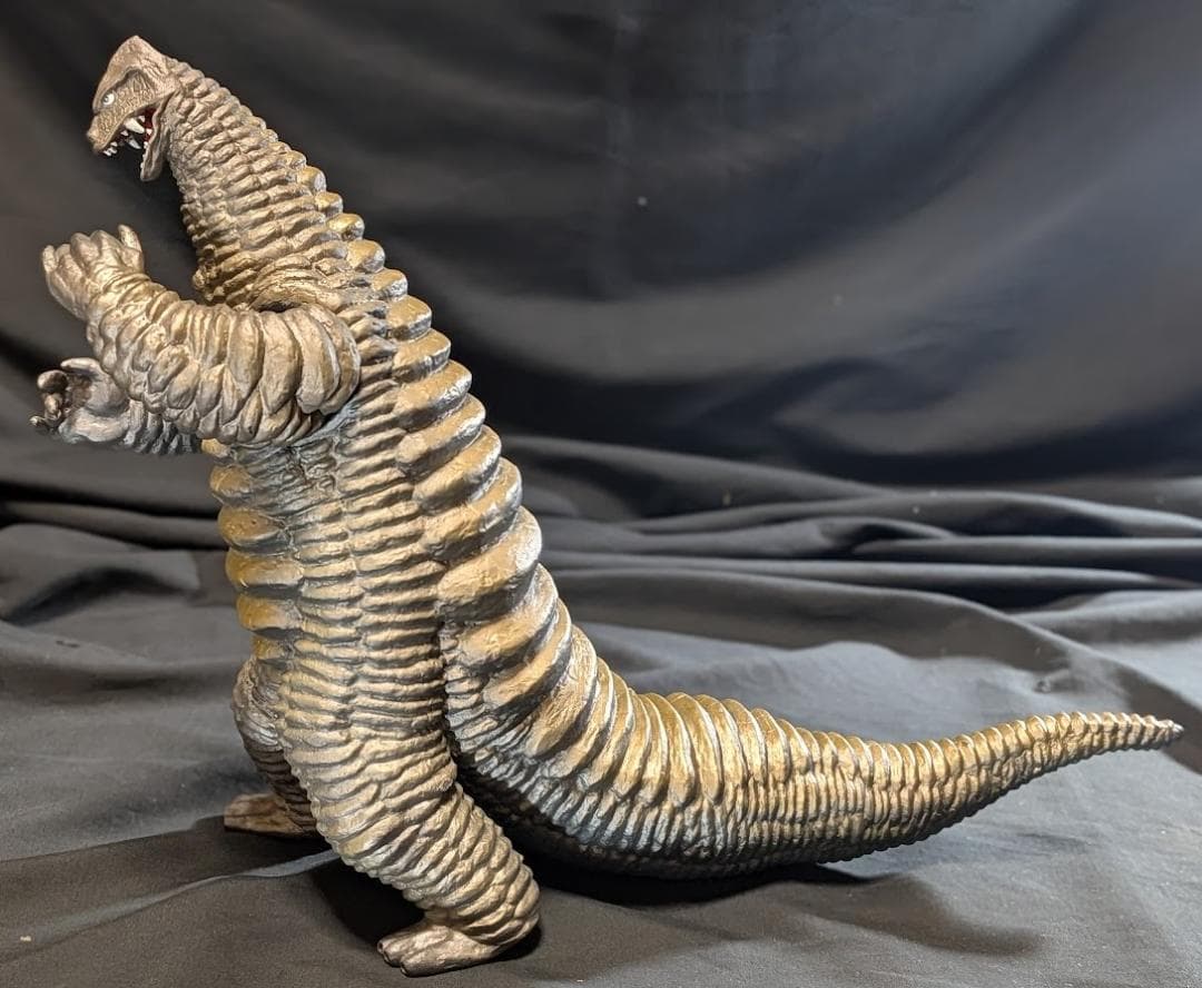 レッドキング二代目「ウルトラマン」登場怪獣（ＣＣＰ）ソフビフィギュア