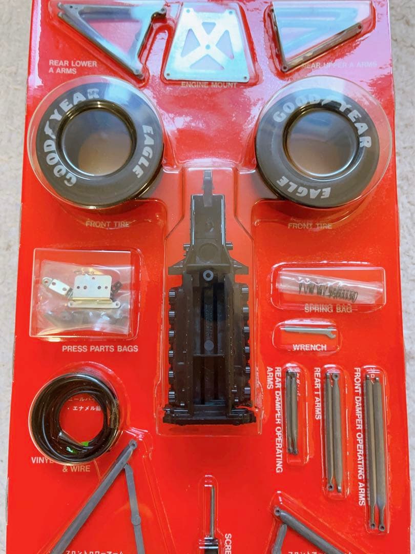 絶版 タミヤ 1/12 マクラーレン MP4/6 フルビュー w/セナフィギュア