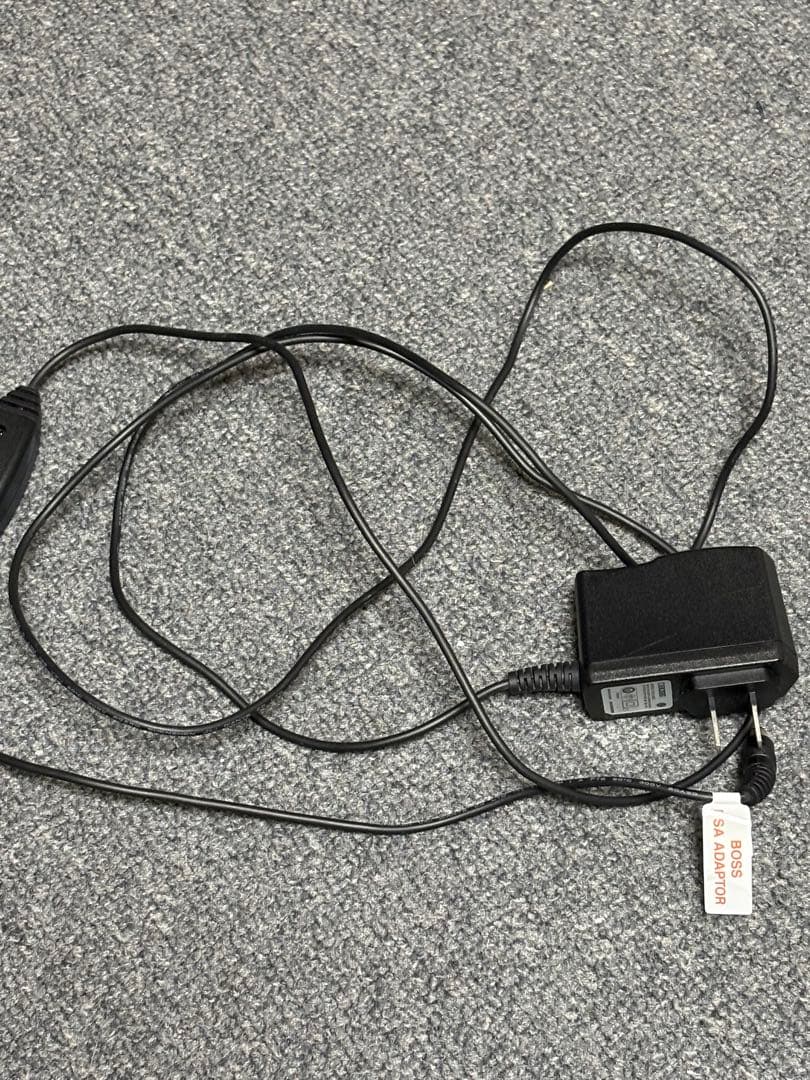 BOSS GT-1 ギターエフェクター 本体とACアダプタ