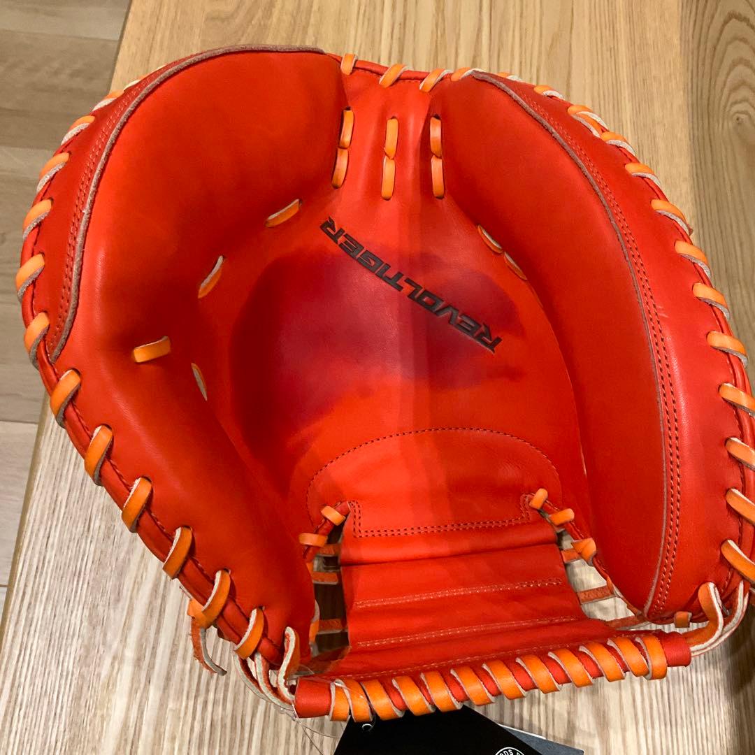 【新品未使用】ミツワタイガー レボルタイガー 硬式用キャッチャーミット