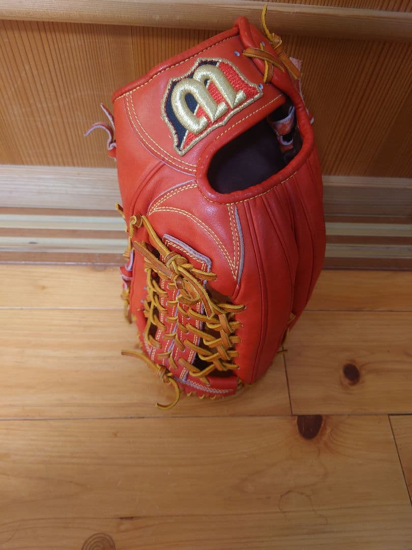 バ*ー様 【美品】Wilson staff 軟式 グローブ 外野