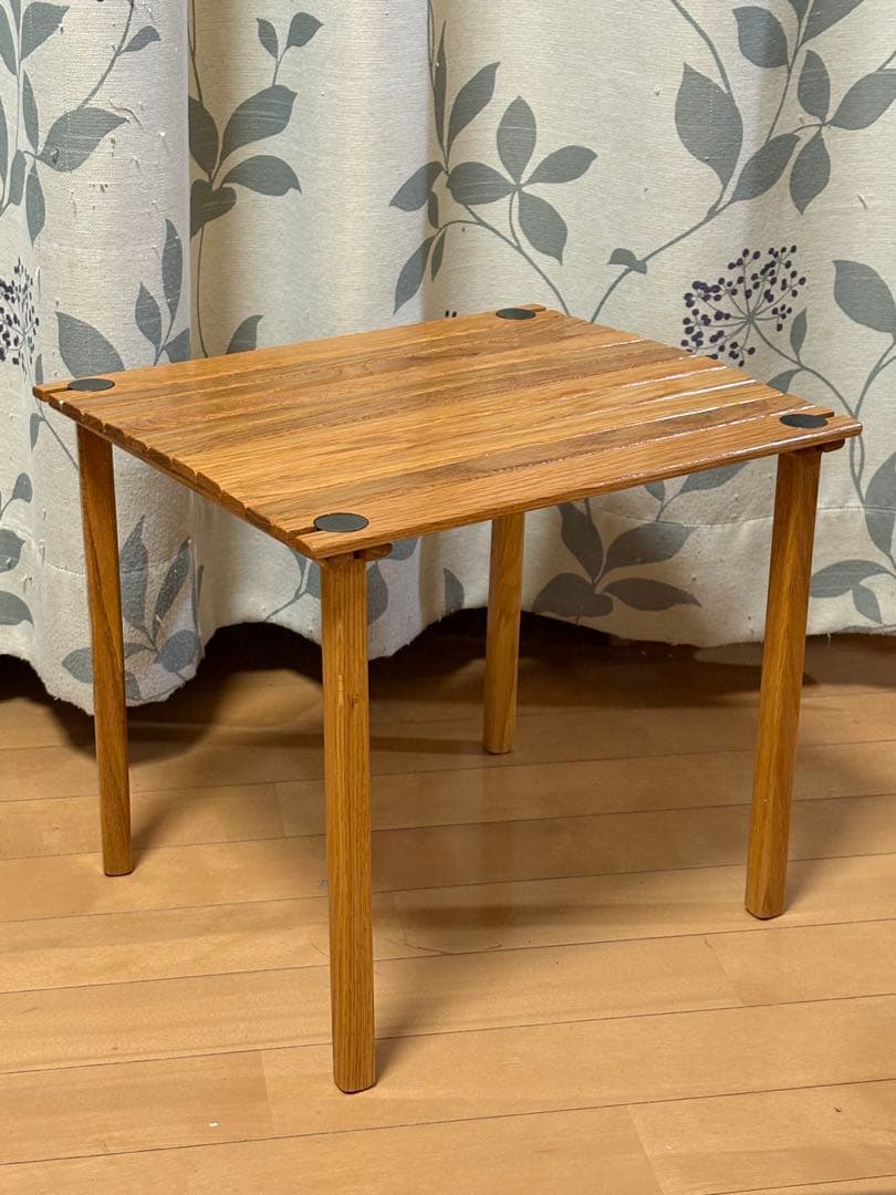 テーブル・チェア・ハンモック Kermit Table Oak