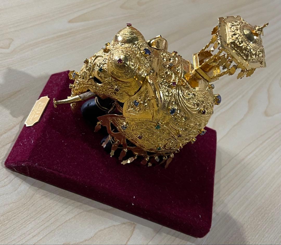 RAJA Hand CraftedSTONE 'N STRING 象置物 宝飾品