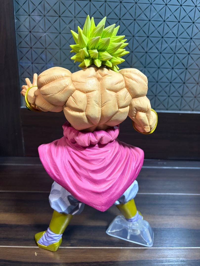 ドラゴンボール 伝説のサイヤ人ブロリーフィギュア　D賞