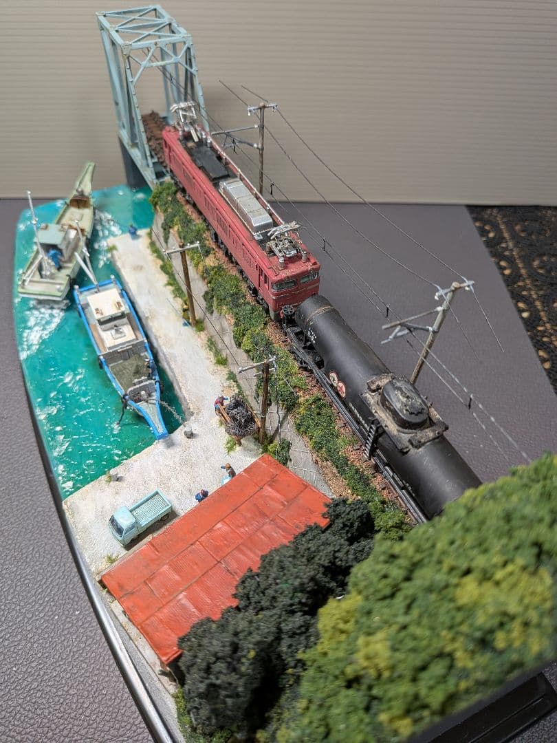 No.60鉄道Nゲージジオラマ車両、漁船、車他付き