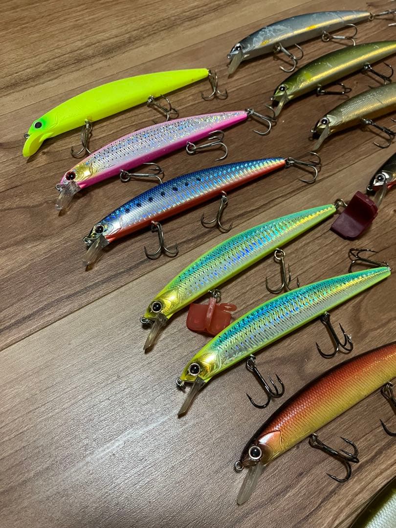 シーバスルアーまとめ売りルドラ130.ショアラインシャイナー.ウェイキーブー 他