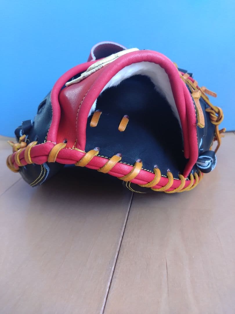 Wilson ウィルソン トレーニング用ミット 捕手用　WTAHTG2BZ