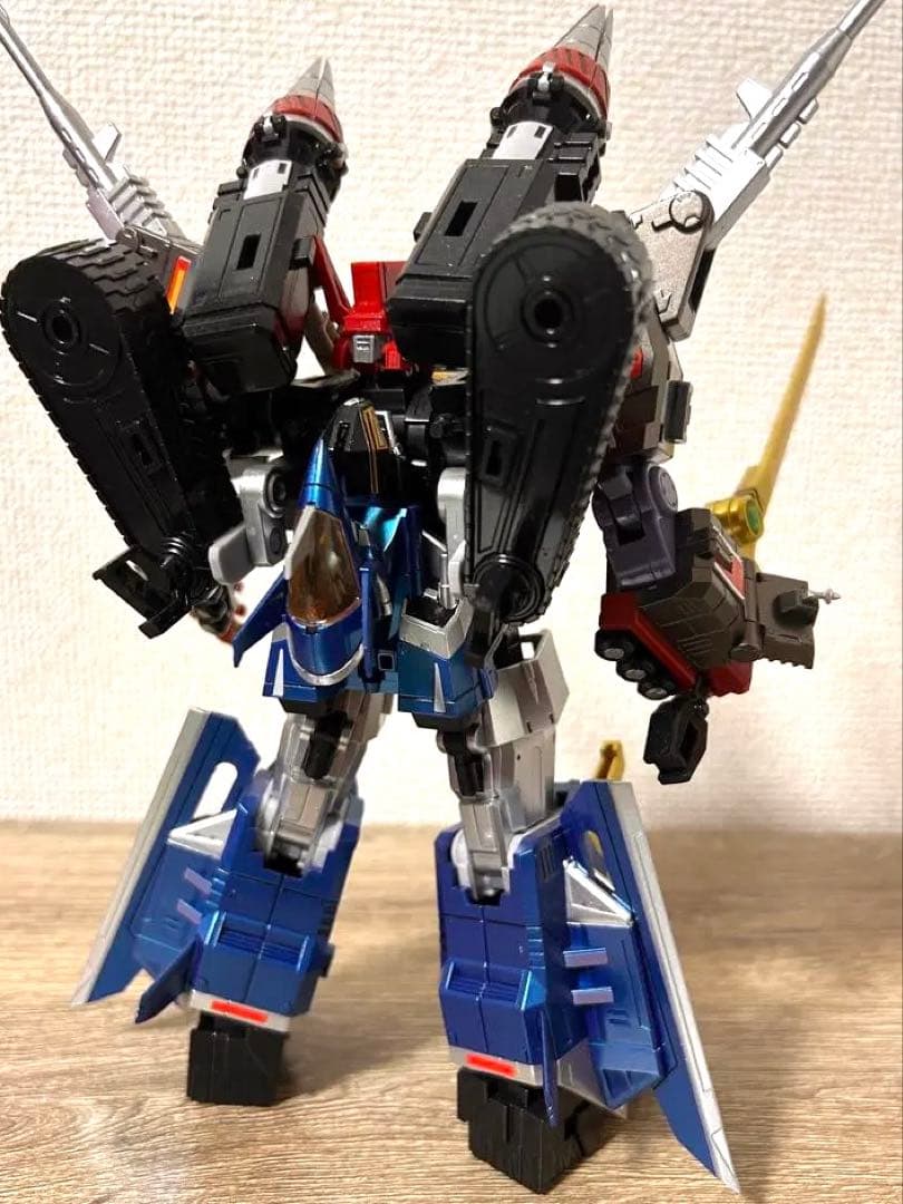 MODEROID フルパワーグリッドマン　塗装済み完成品