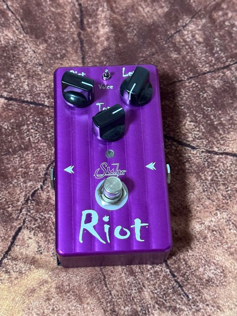 ギターエフェクター　Suhr riot ディストーション