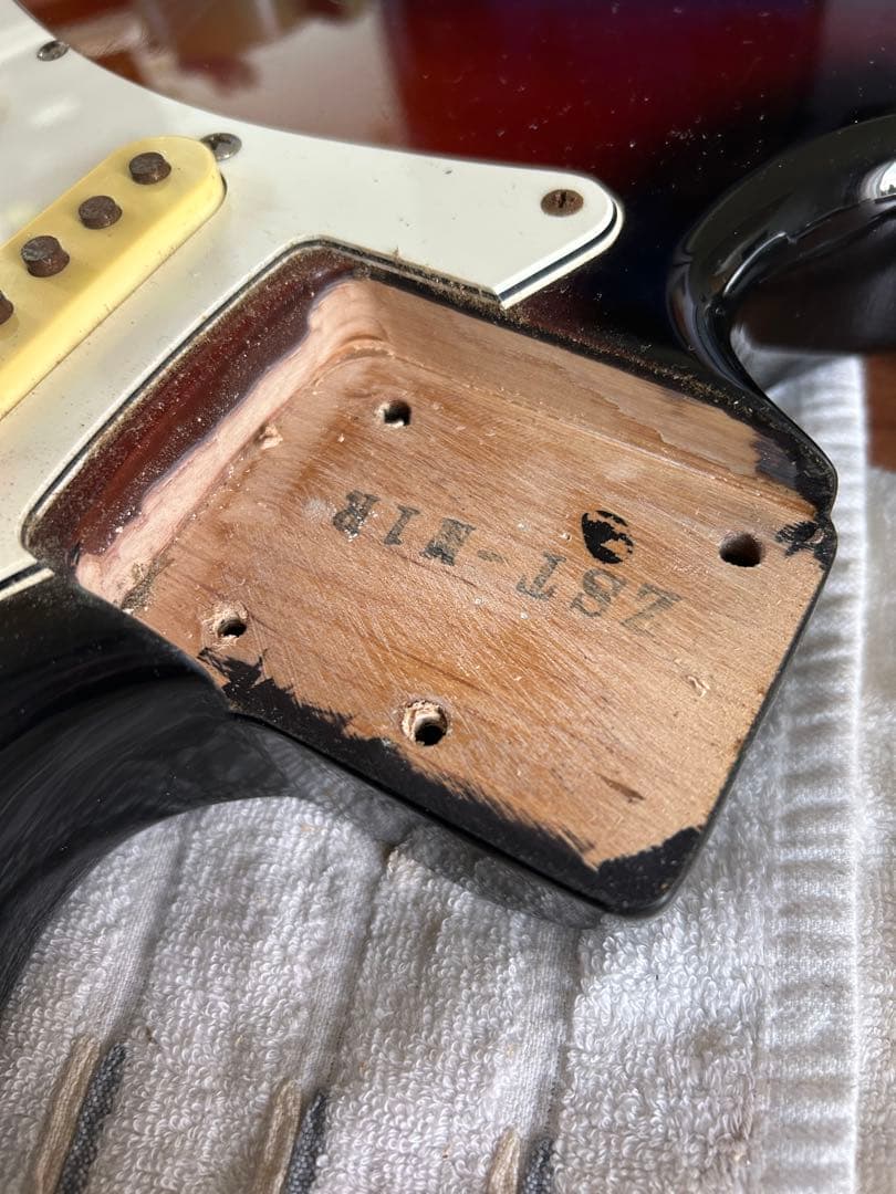 Coolz ZST-M1R ミディアムスケール　fenderソフトケース付き。