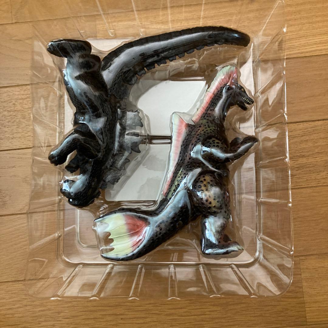 ゴジラ1975 & チタノザウルス フィギュアセット