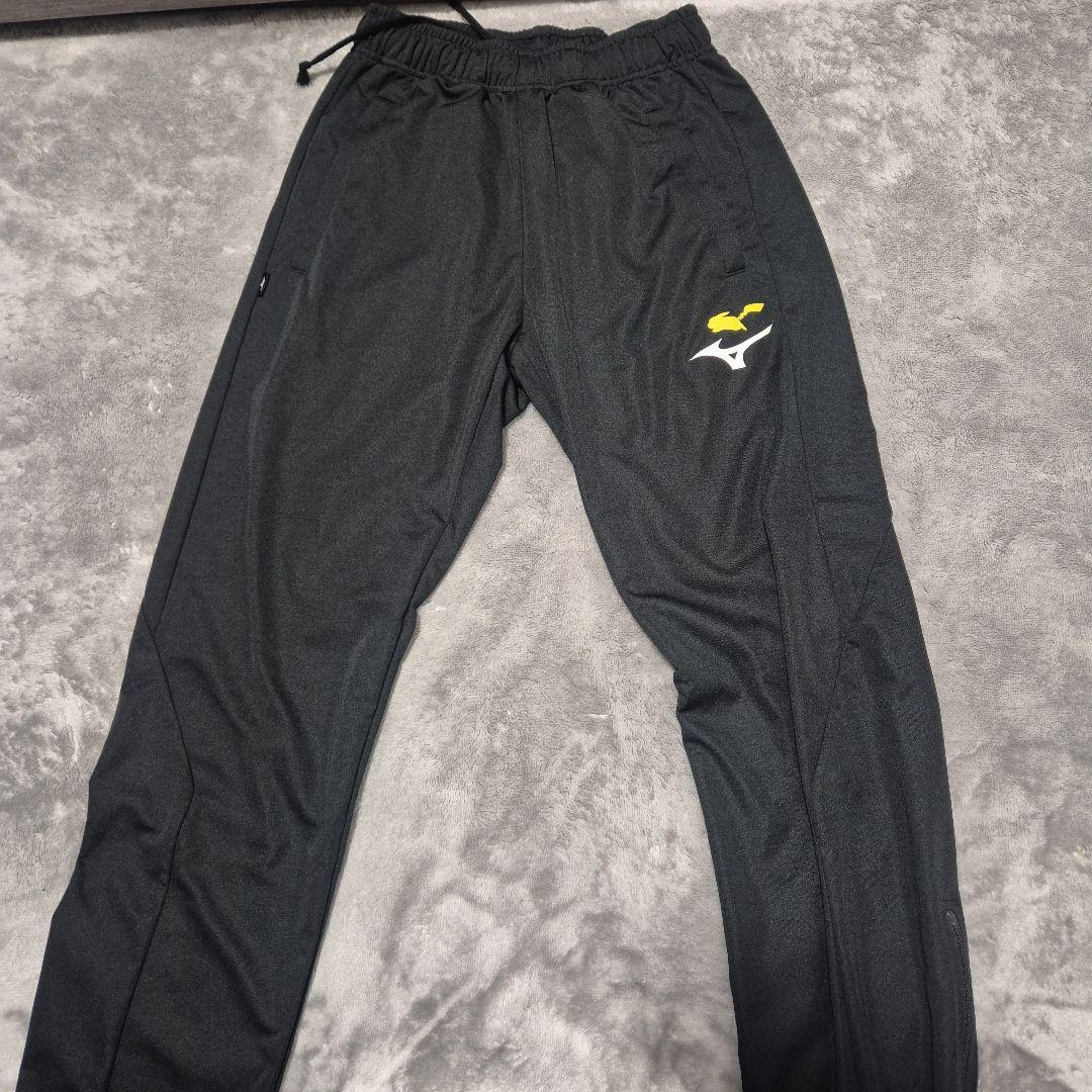 ピカチュウコラボ ジャージ 上下セット