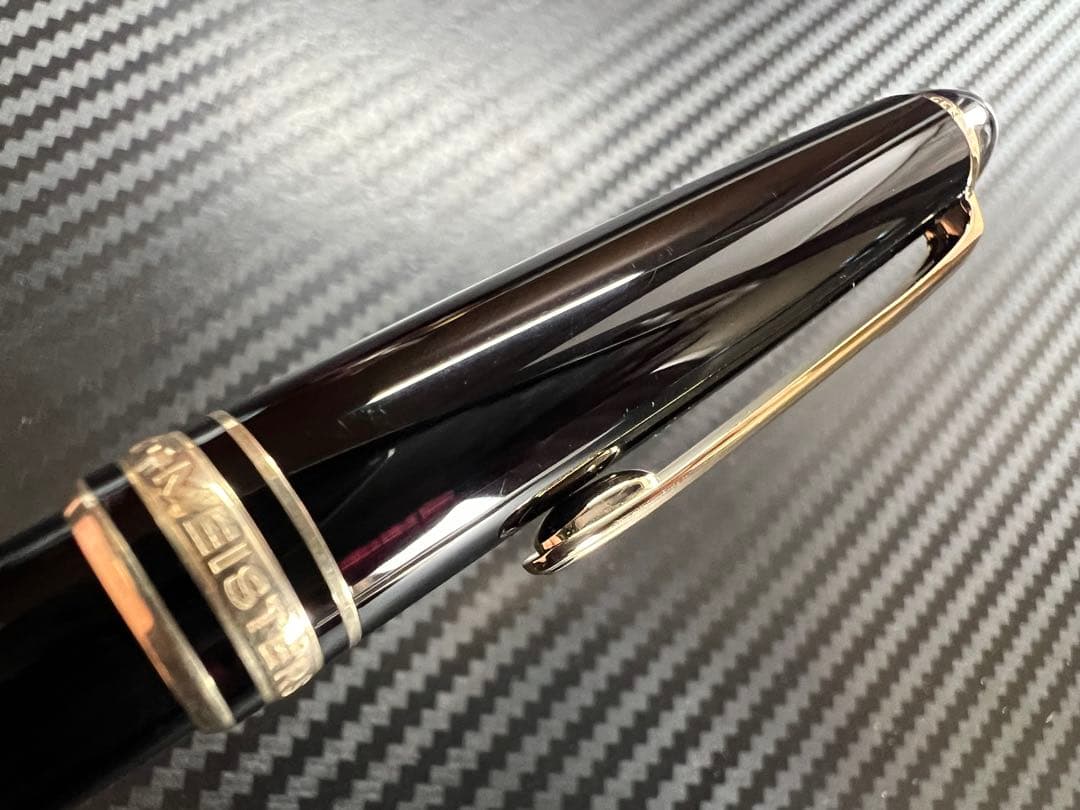 モンブラン マイスターシュテュック 144 万年筆 ブラック 中白 EF 極細字