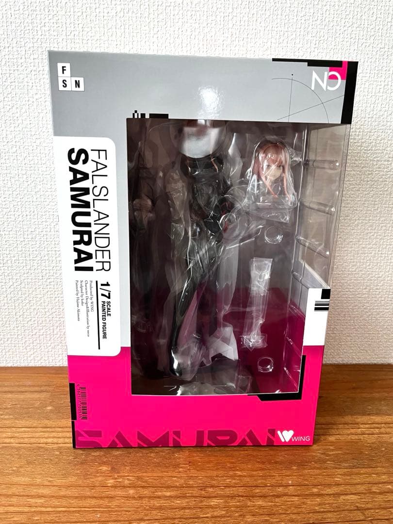 ＊FALSLANDER SAMURAI 1/7スケール　フィギュア