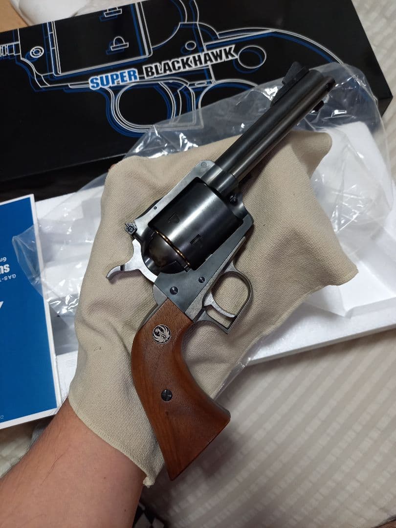 スーパーブラックホーク　エクセレントHW ガスガン 4.62インチ