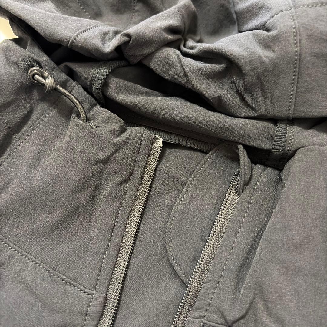 【新品未使用】CW-X アウター フード付きトップス DWO559 M