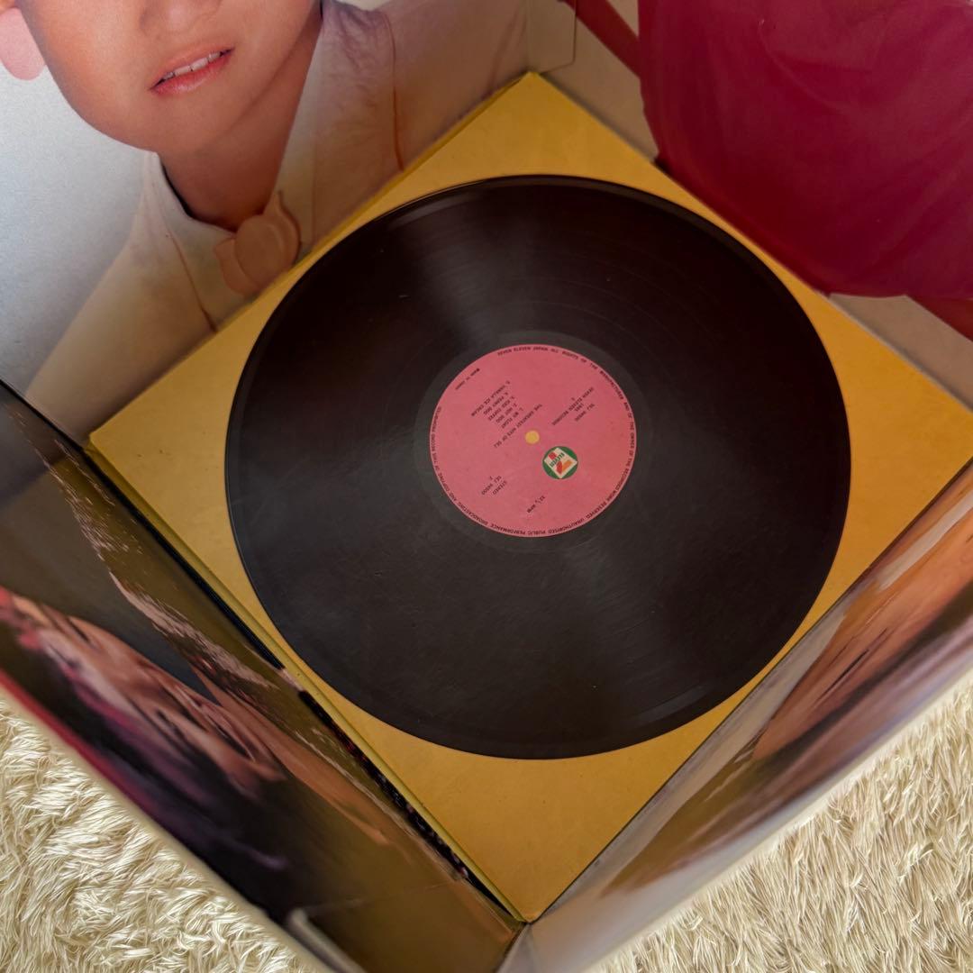 セブンイレブン　厚紙　岡田有希子　早見優　昭和アイドル　レコード　当時物　ポップ