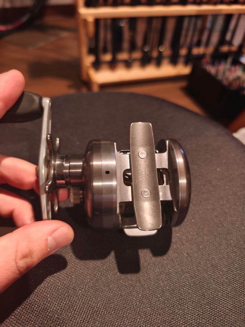 ミリオネア CV-X 103