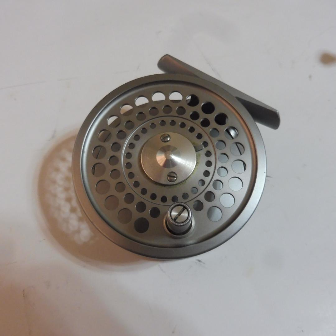 DAIWA アルトモア Allrtmor-s 200フライリール #5/6