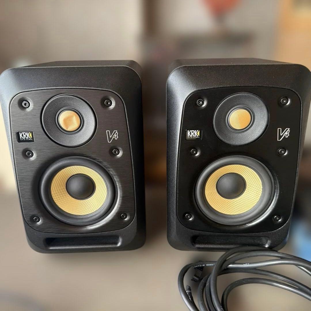 KRK V4S4 ペア＋ISO-PUCK mini付｜ツイーター凹みあり｜現状品