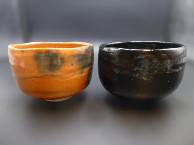 楽吉左衛門　十代　旦入　赤黒茶碗／共箱／銘「高砂」／裏千家十四代　淡々斎極め箱