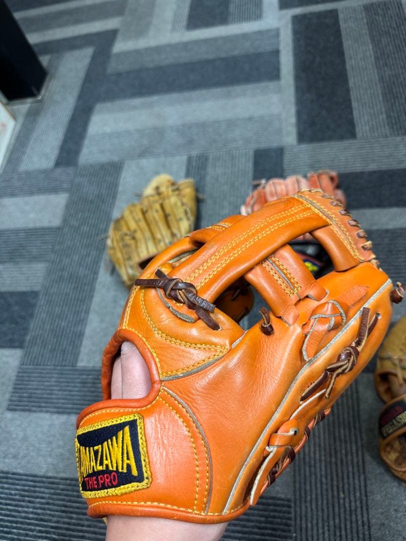 野球グローブ 5個