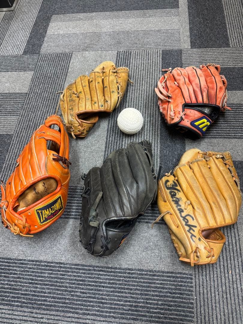 野球グローブ 5個