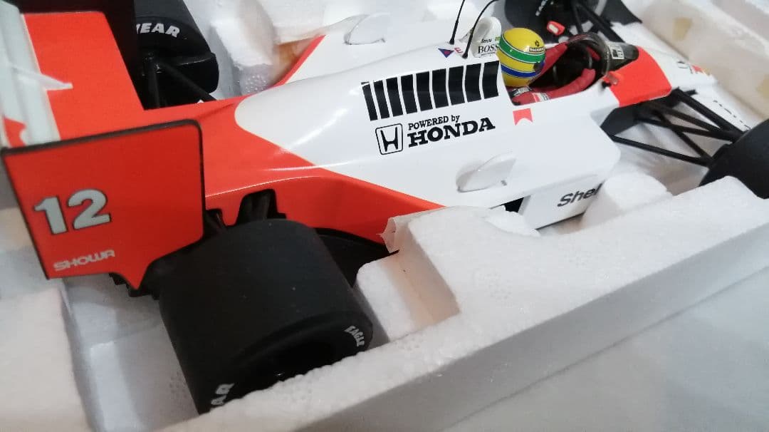 MINICHAMPS アイルトンセナ マクラーレン ホンダMP4/4 1989