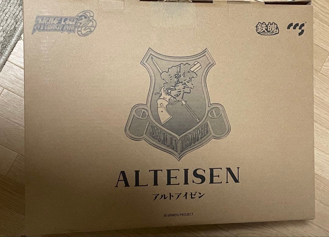 CCSTOYS 鉄魄 スーパーロボット大戦OG アルトアイゼン　修正台座付き