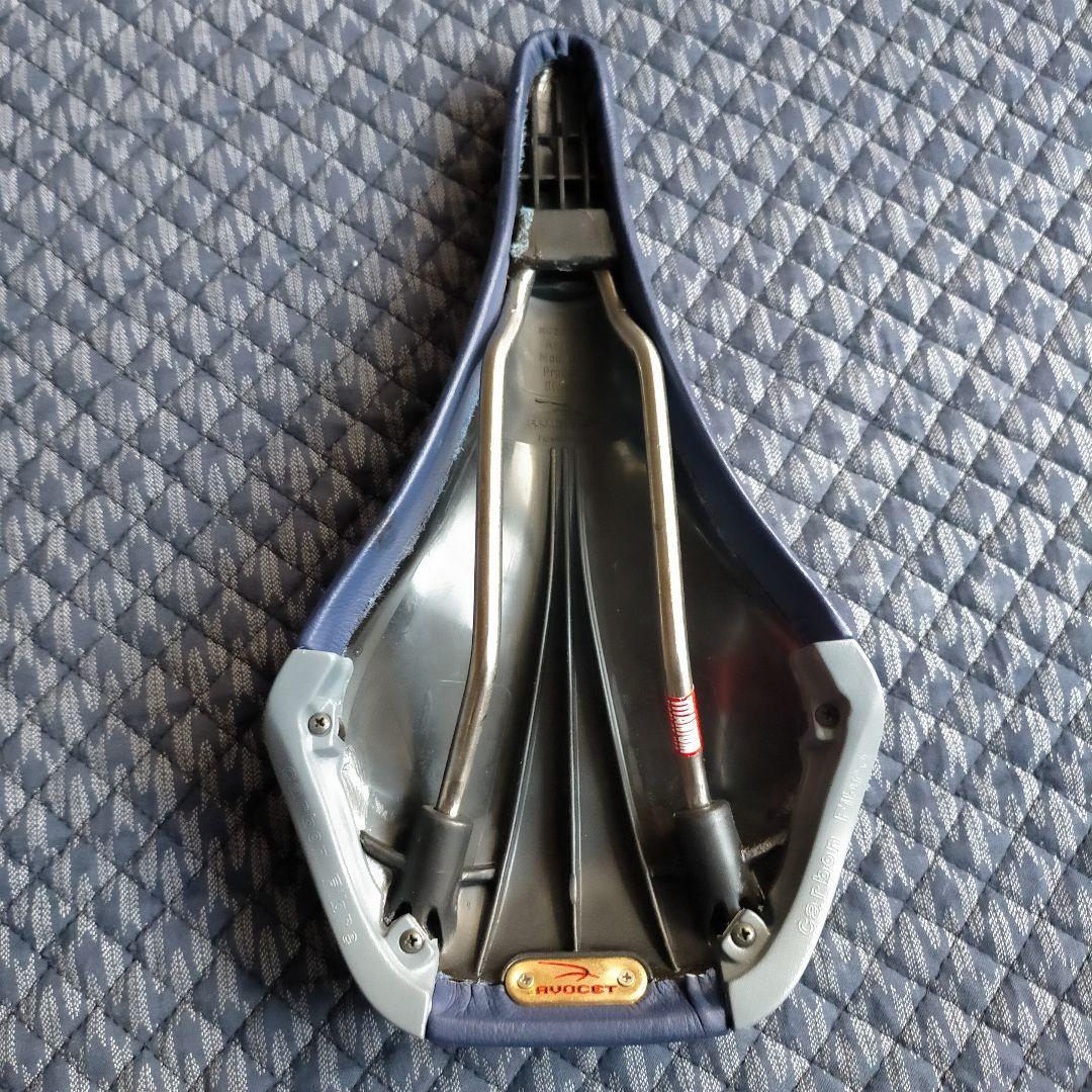 【90s☆ビンテージ】イタリア製 チタンレール AVOCET サドル