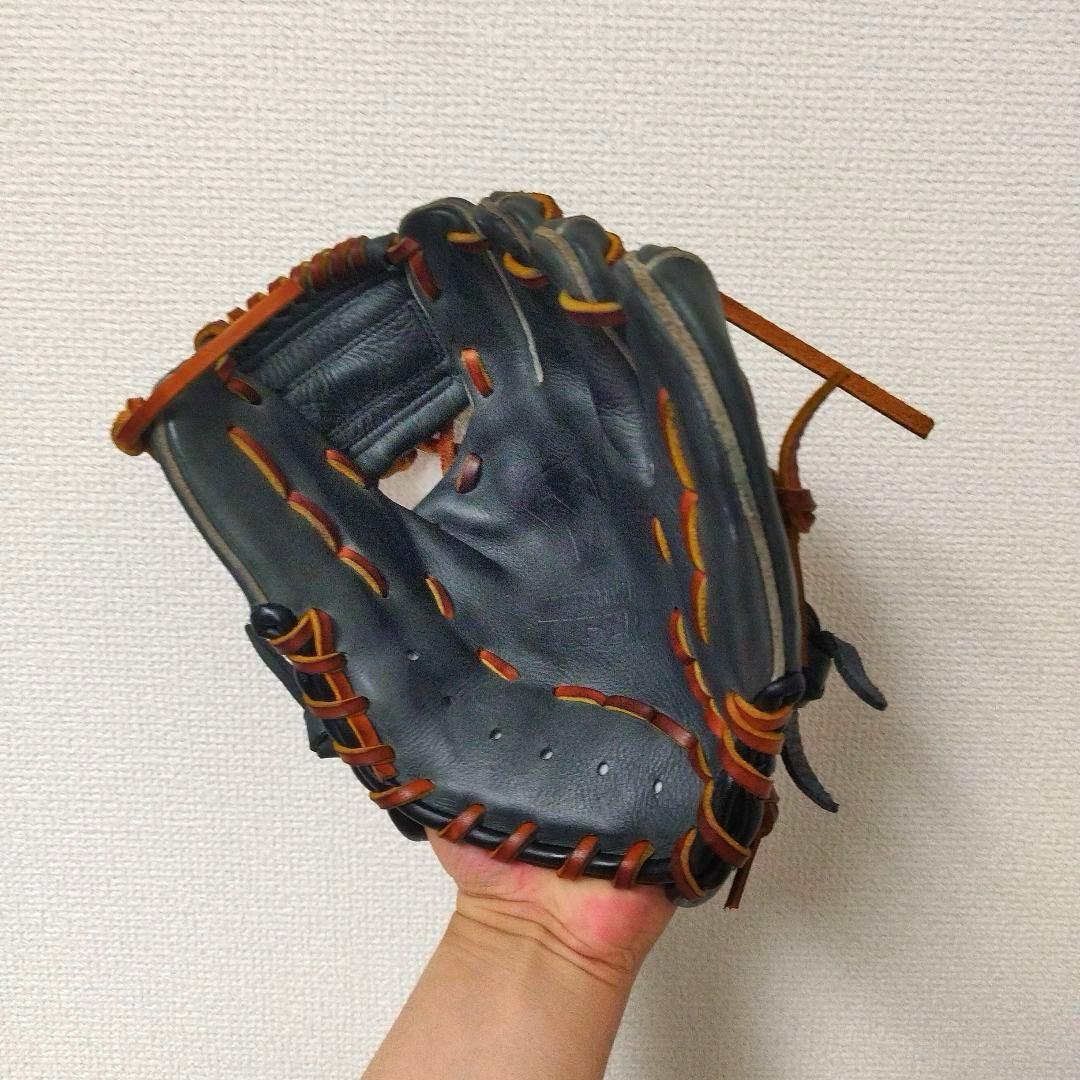 079 ミツワタイガー 型抜群 トレーニンググローブ