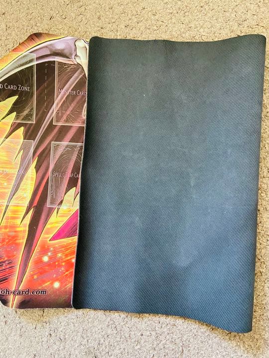 遊戯王 ジャックアトラス プレイマット レッドデーモン