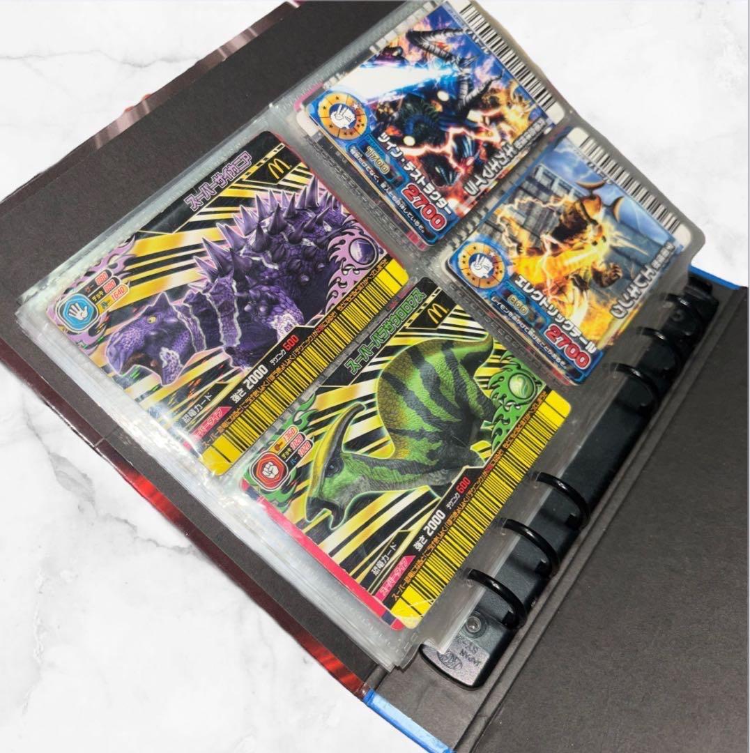 トレーディングカード+バインダー❤ゲームカード　ヒーロー戦隊　仮面ライダー