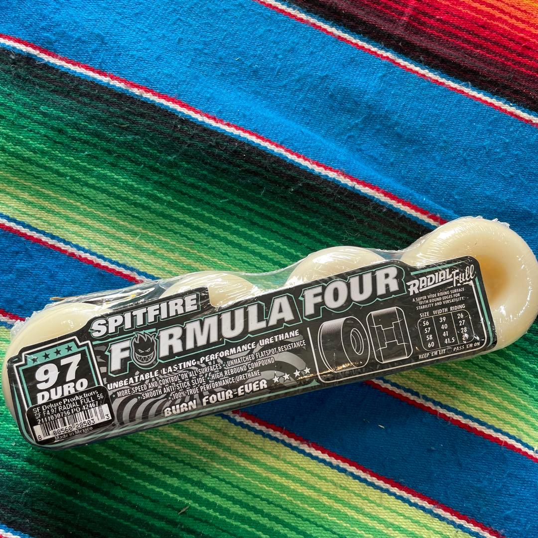 Spitfireフォーマル4RADIAL FULL56mm97a定価¥9,630